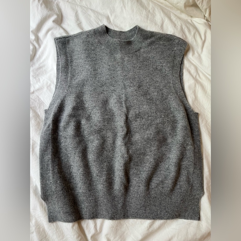 Quince Gray Cashmere Sweater Vest Tank size Medium